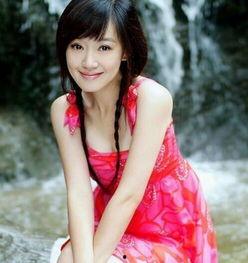 娱乐吃瓜女星无交集,无交集的吃瓜女星群像