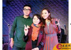 娱乐圈吃瓜秀,揭秘明星幕后那些事儿